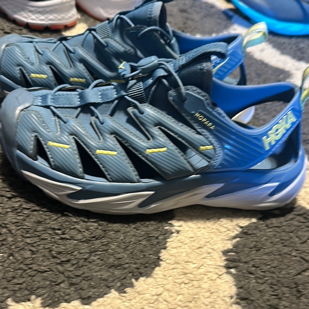 Hoka Blue Sandals with Dynamic Design and Comfort